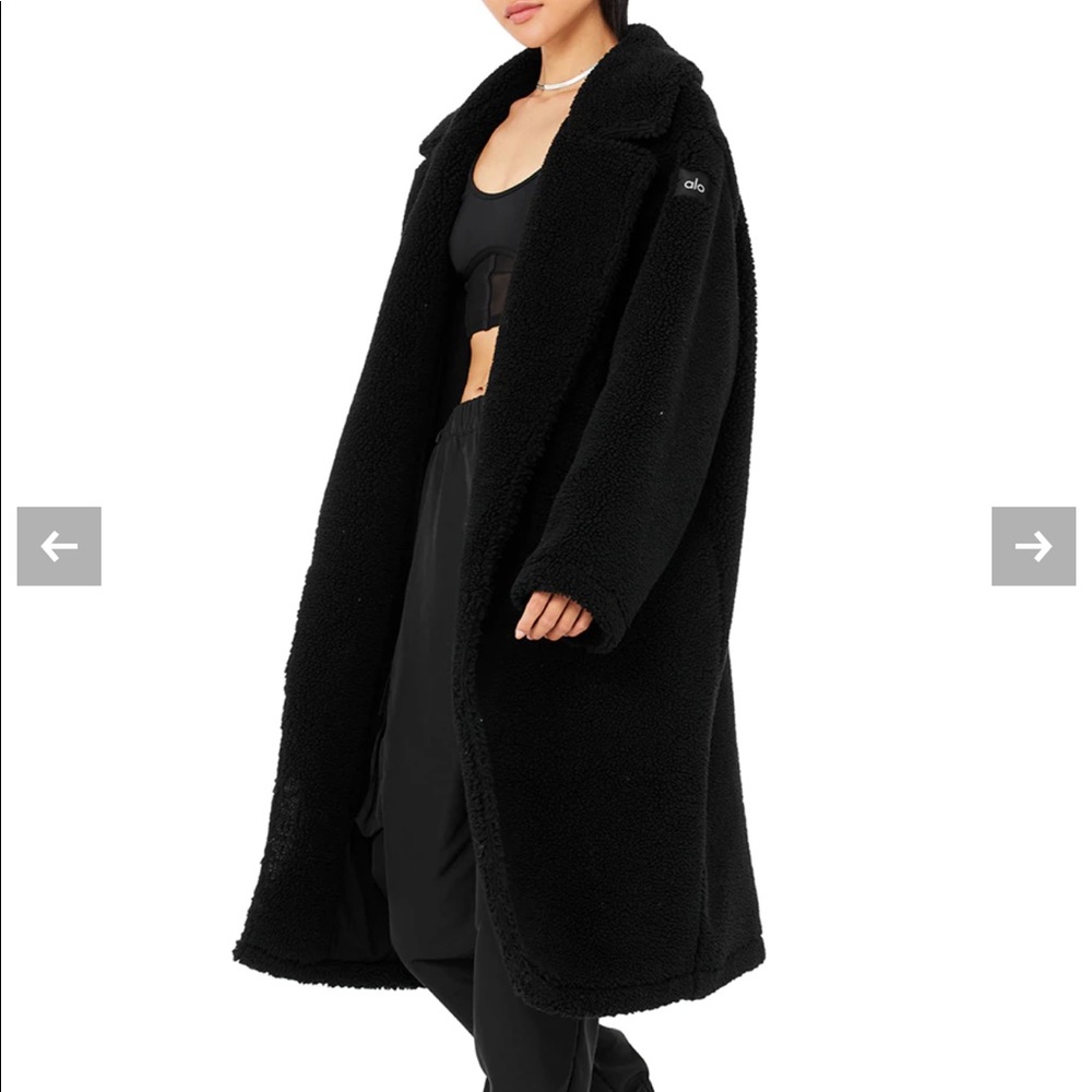 Alo yoga size m Sherpa trench coat new